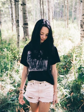 「cutoff denim」｜Sienna Boshardさん（レディース・163cm）の夏コーディネート