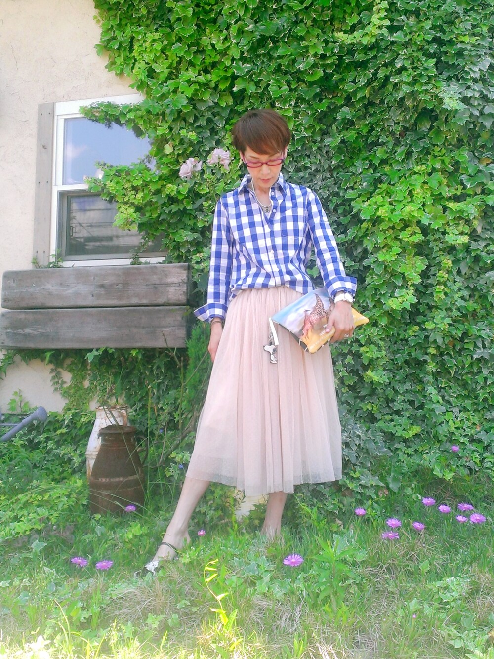 「ギンガムチェックシャツ#ロデオクラウン#チュールスカート、ジャスティンデイビス#スヌーピーチャーム」｜「Ungridのアイテム（スカート、ベージュ系）」を使った、ずんちゃ🌞さん（レディース・163cm）の春コーディネートの1枚目の写真