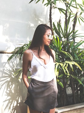 「The Reformation（ザ リフォメーション）のアイテム（トップス）」を使った、SKさん（レディース・168cm）の秋コーディネート