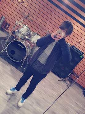 ヨネ・オカモトさんのコーディネート