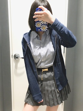 「アイテム（ファッション雑貨）」を使った、Sさん（レディース・165cm・10代）の春コーディネート