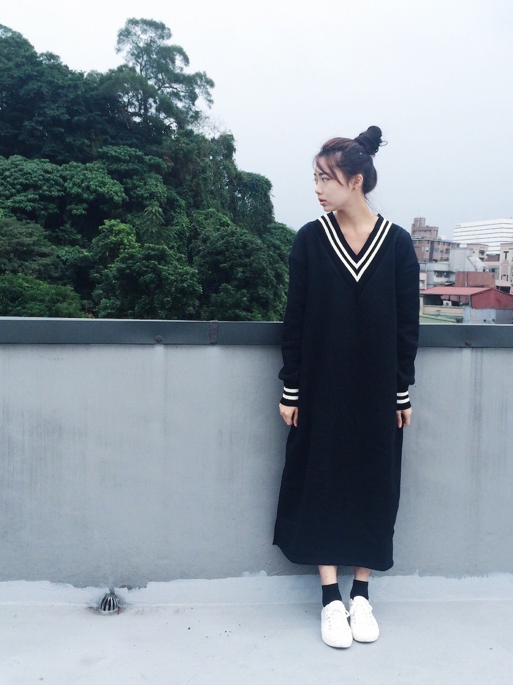 「零。、條紋、MUJI、MUJI Labo、無印良品」｜「MUJI Laboのアイテム（スニーカー、ホワイト系）」を使った、zeroさん（レディース・166cm）の冬コーディネートの1枚目の写真