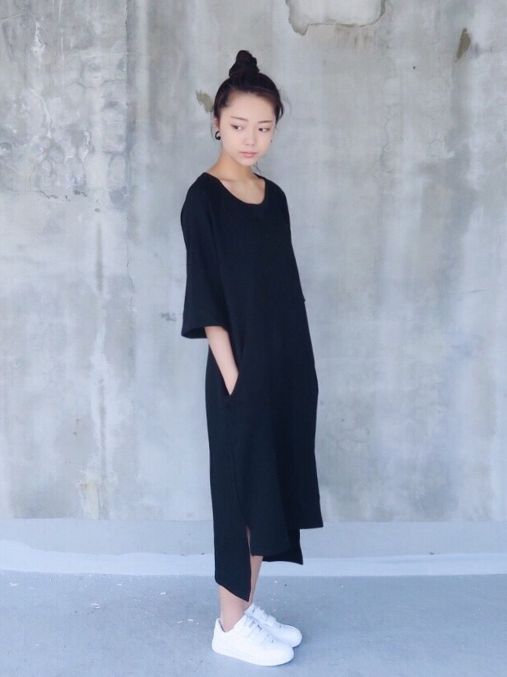 「零。、NIKE、black、CASIO」｜「NIKEのアイテム（スニーカー、ホワイト系）」を使った、zeroさん（レディース・166cm）の冬コーディネートの1枚目の写真