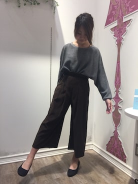 「actuel（アクチュエル）のアイテム」を使った、INGRID甲府昭和さん（レディース・158cm）の秋コーディネート