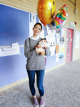 「cotton on」｜「アイテム（スニーカー）」を使った、Agnesさん（レディース・176cm）の春コーディネート