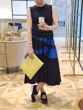 「Drawer（ドゥロワー）のアイテム（スカート）」を使った、Yukiko Taniuchiさん（レディース・165cm）の春コーディネート