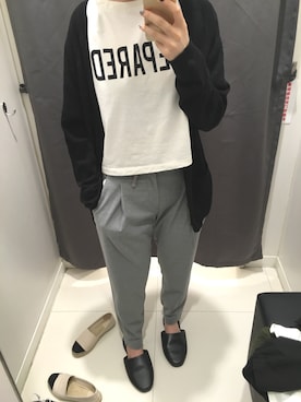 「UNIQLO（ユニクロ）のアイテム（Pants、グレー系）」を使った、zoeさん（レディース・166cm）の秋コーディネート