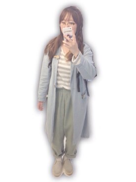 「黒リュック」｜「アイテム（財布/小物）」を使った、あまいもんさん（レディース・162cm）の春コーディネート