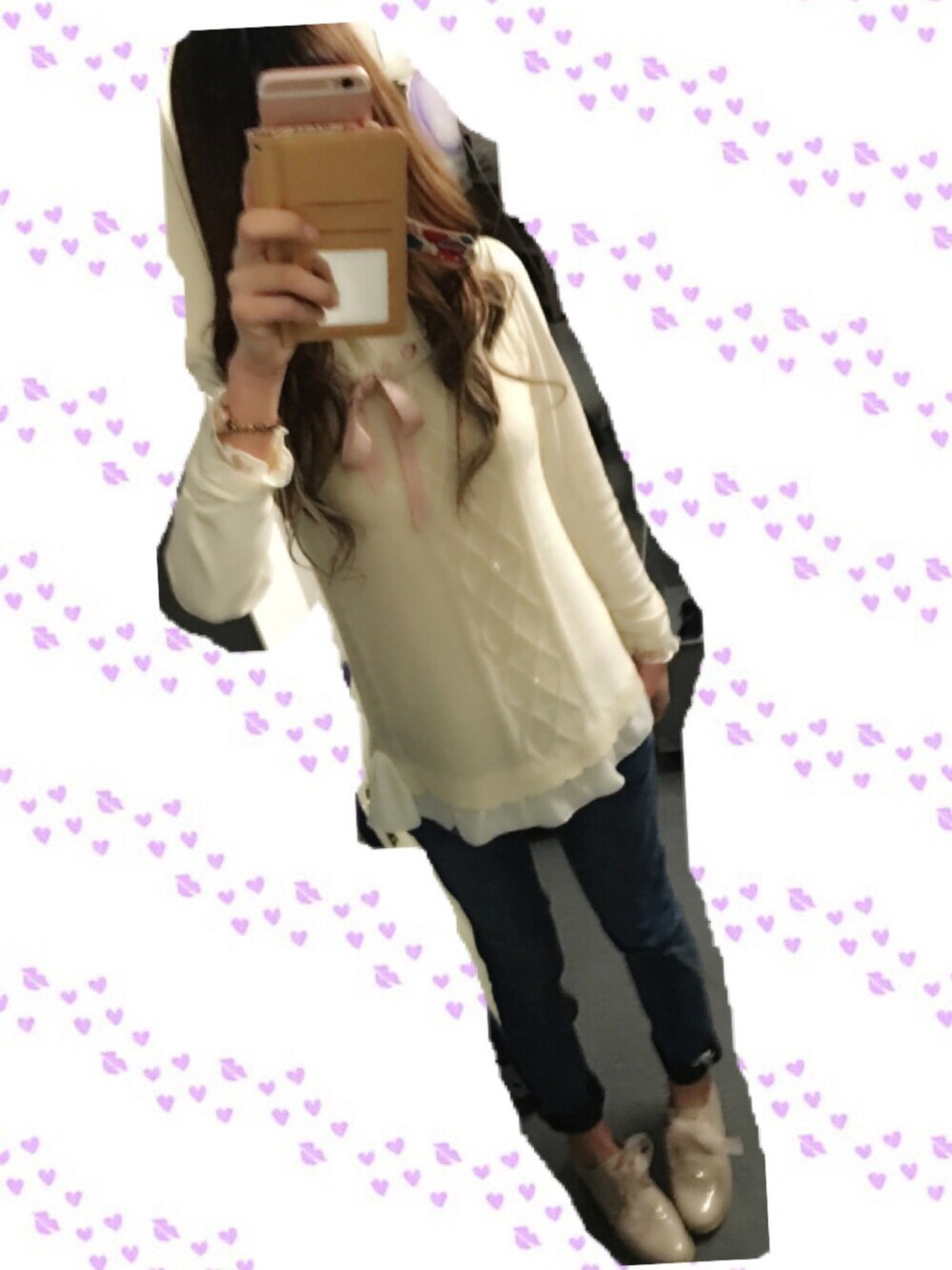 「春服」｜「axes femmeのアイテム（Tシャツ/カットソー、ホワイト系）」を使った、さ⃝ゆ⃝さ⃝ゆ⃝✩*॰¨̮さん（レディース・167cm）の冬コーディネートの1枚目の写真