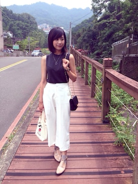 Emi Loさんのコーディネート