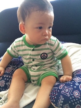 「アイテム（ママ＆ベビー、グリーン系）」を使った、Ryoさん（キッズ・70cm）の秋コーディネート