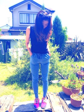 「NIKE（ナイキ）のアイテム（スニーカー、その他）」を使った、GUstaff👠rika💞さん（レディース・157cm）の春コーディネート