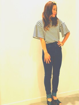 「GU（ジーユー）のアイテム（Tシャツ/カットソー、ホワイト系）」を使った、GUstaff👠rika💞さん（レディース・157cm）の夏コーディネート