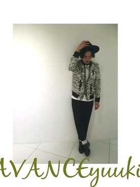 「SHAREEF（シャリーフ）のアイテム（ブルゾン、ホワイト系）」を使った、Yuki Itoさん（メンズ）の冬コーディネート