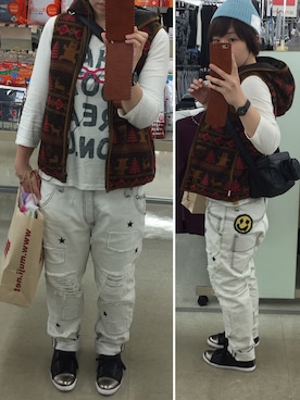 「アイテム（ダウンベスト、ブラウン系）」を使った、てるるんさん（レディース・157cm）の秋コーディネート