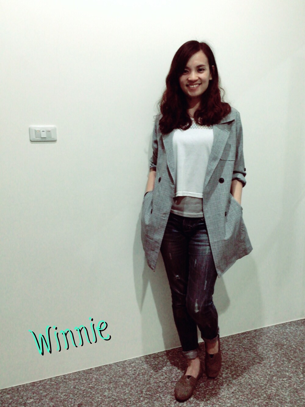 「NO NAMEのアイテム（トレンチコート、グレー系）」を使った、Winnie's さん（レディース・166cm）の春コーディネートの1枚目の写真