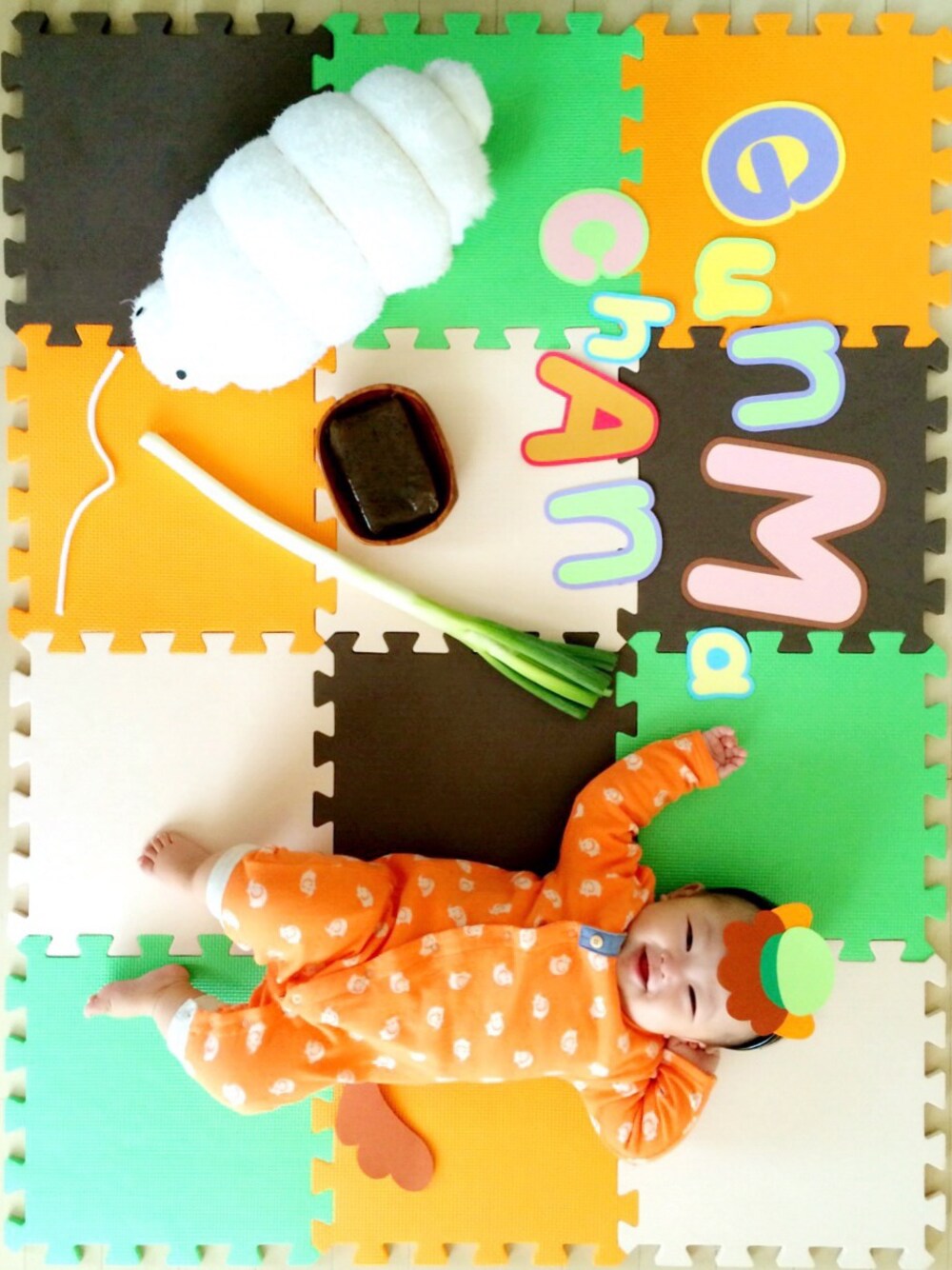 「baby」｜「♡のアイテム（ロンパース、オレンジ系）」を使った、rimanaさん（キッズ・70cm）の秋コーディネートの1枚目の写真