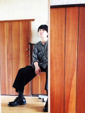 「古着のアイテム（シャツ/ブラウス、ブラック系）」を使った、境  啓汰さん（メンズ・175cm）の夏コーディネート