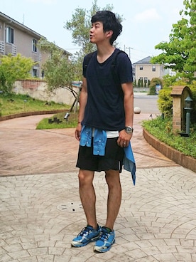 「Marc by Marc Jacobs（マークバイマークジェイコブス）のアイテム（腕時計）」を使った、でーち。さん（メンズ・180cm）の春コーディネート