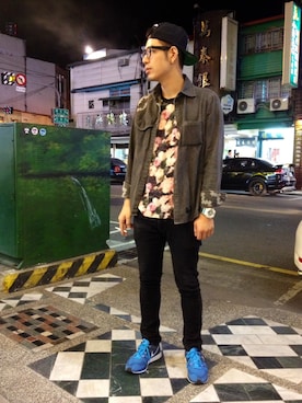 「streetsnap」｜「アイテム（キャップ）」を使った、Andrew Wu 吳廣仲さん（メンズ・175cm）の秋コーディネート