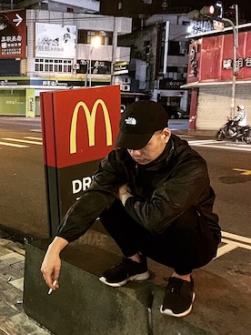 Andrew Wu 吳廣仲さんのコーディネート