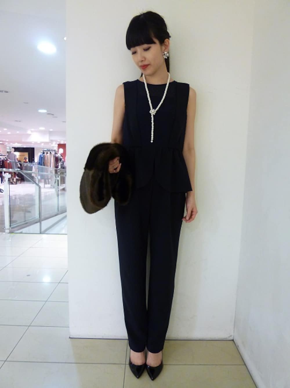 nambastaffさんの「kaene ドットシフォンオールインワン（URBAN RESEARCH ROSSO WOMEN）」を使ったコーディネートの1枚目の写真