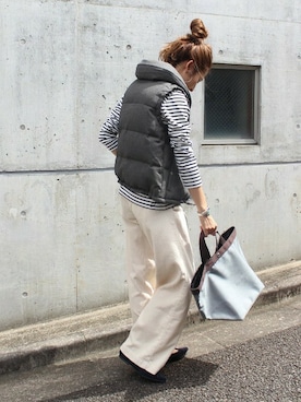 「FRAMeWORK（フレームワーク）のアイテム（ダウンベスト）」を使った、haruさん（レディース・163cm）の秋コーディネート