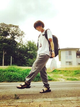「Dr. Martens（ドクターマーチン）のアイテム（財布/小物）」を使った、大山 あかねさん（レディース・163cm）の夏コーディネート