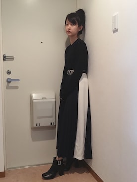 「PRADA（プラダ）のアイテム（ブーティ）」を使った、あわつまいさん（レディース・153cm）の秋コーディネート