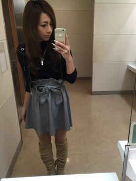 「撮影」｜「アイテム（その他アウター）」を使った、清水聖子さん（レディース・159cm）の秋コーディネート