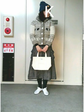 「IL BISONTE（イルビゾンテ）のアイテム（キャップ）」を使った、亀子さん（レディース・162cm）の冬コーディネート