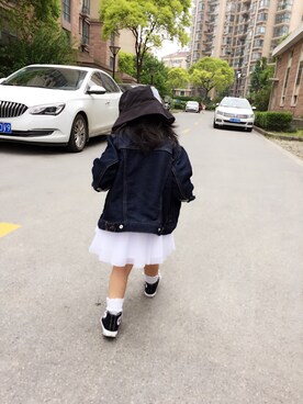 「FILA（フィラ）のアイテム（ワンピース）」を使った、啥人啥人啥人さん（キッズ・100cm）の春コーディネート