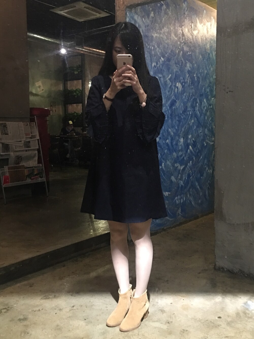 「JUSGLITTYのアイテム（ワンピース/ドレス、ブルー系）」を使った、丸.Janetさん（レディース・165cm）の春コーディネートの1枚目の写真
