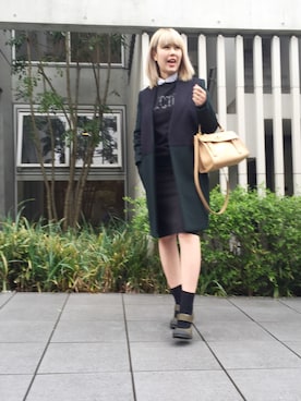 「CELINE（セリーヌ）のアイテム（その他アウター）」を使った、junnaさん（レディース・161cm）の春コーディネート