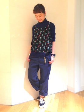 「B:MING by BEAMS（ビーミングバイビームス）のアイテム」を使った、ASAMI OKANOさん（レディース・160cm）の春コーディネート