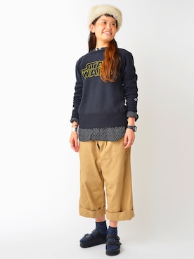 「アイテム（チノパンツ）」を使った、ASAMI OKANOさん（レディース・160cm）の秋コーディネート