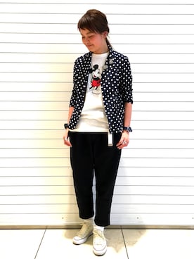 「アイテム（ブレスレット）」を使った、ASAMI OKANOさん（レディース・160cm）の春コーディネート