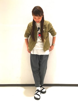 「ミッキーT」｜「アイテム（ブルゾン）」を使った、ASAMI OKANOさん（レディース・160cm）の春コーディネート