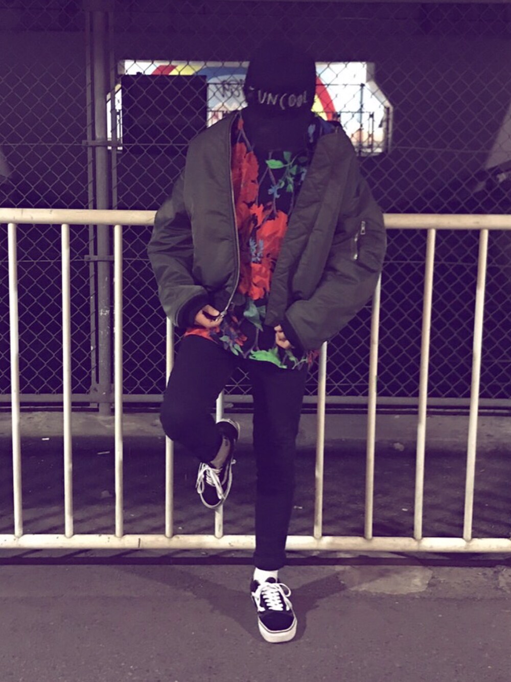 「ootd、AZS、AZStokyo、uncool、KENZO、KENZO×H&M、style icon tokyo、VANS OLDSKOOL、VANS、秋のコーデ」｜「VANSのVANS ヴァンズ OLD SKOOL DX オールドスクール DX V36CL+ BLACK（スニーカー、ブラック系）」を使った、kxtxxmxさん（メンズ・165cm）の秋コーディネートの1枚目の写真