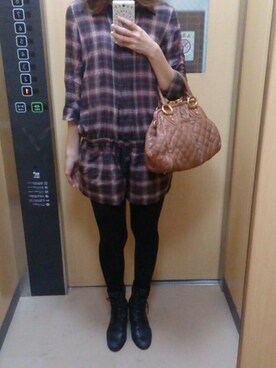 「JILL STUART（ジルスチュアート）のアイテム（オールインワン・サロペット）」を使った、yurieneさん（レディース・161cm）の秋コーディネート