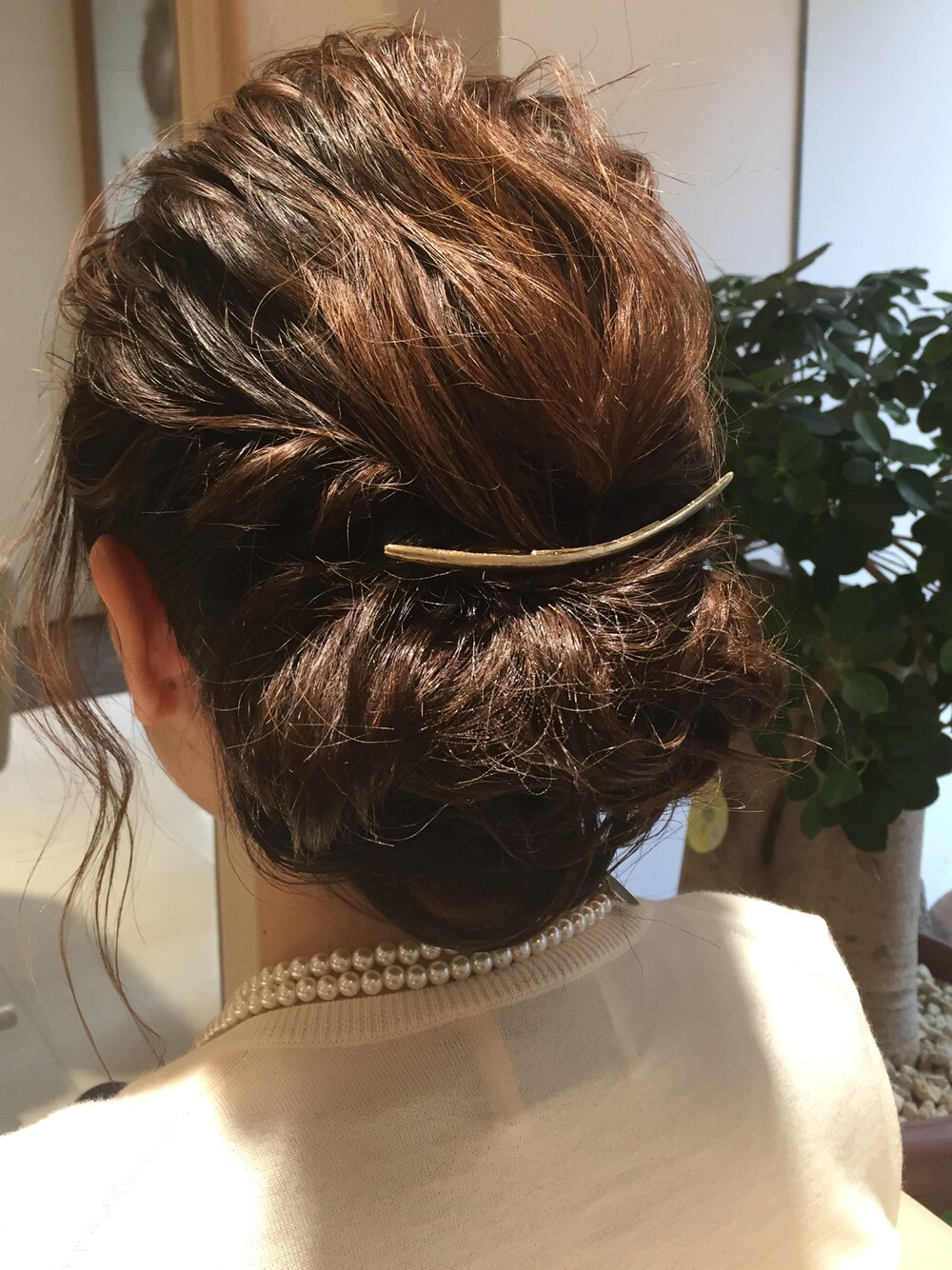 「結婚式、ヘアセット、ゴールドアクセ、パールネックレス、ヘアアレンジ、クルリンパ、ねじりヘア」｜「ventunaのアイテム（その他ヘアアクセサリー、ゴールド系）」を使った、yukariさん（レディース・145cm）の冬コーディネートの1枚目の写真