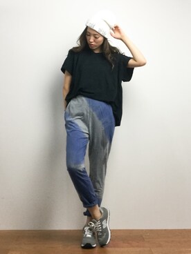 「SINDEE（シンディー）のアイテム」を使った、川平沙紀さん（レディース・168cm）の春コーディネート