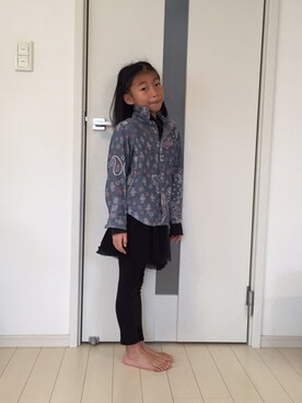「H&M（エイチ・アンド・エム）のアイテム（その他パンツ）」を使った、のはらさん（キッズ・120cm）の冬コーディネート