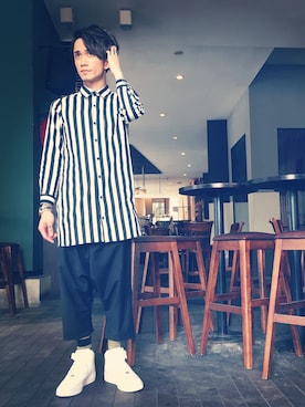 「streetsnap」｜「アイテム（スラックス）」を使った、Eugene Chenさん（メンズ・175cm）の冬コーディネート