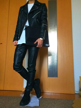 「YEVS（イーブス）のアイテム（バッグ）」を使った、たっくんさん（メンズ・170cm）の春コーディネート
