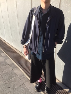 「Kagari Yusuke（カガリユウスケ）のアイテム（バッグ）」を使った、おたつさん（メンズ・175cm）の秋コーディネート