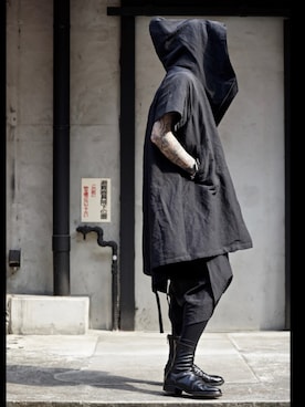 「NILoS（ニルズ）のアイテム」を使った、The-Rさん（メンズ・177cm）の春コーディネート