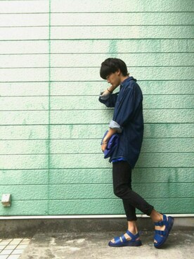 「HERE'S（HERE'S）のアイテム（バッグ）」を使った、RYONCHYさん（メンズ・169cm）の夏コーディネート