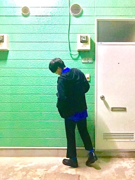 「PPFM（ピーピーエフエム）のアイテム（スラックス）」を使った、RYONCHYさん（メンズ・169cm）の秋コーディネート