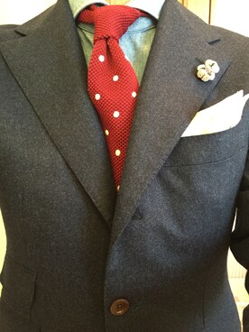 「アイテム（ネクタイ、レッド系）」を使った、michi-michiさん（メンズ・165cm）の冬コーディネート